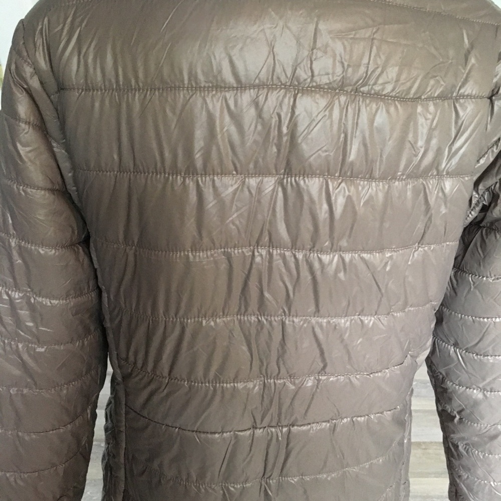 Long Khaki Puffer Coat with Pockets - Picture 4 of 4